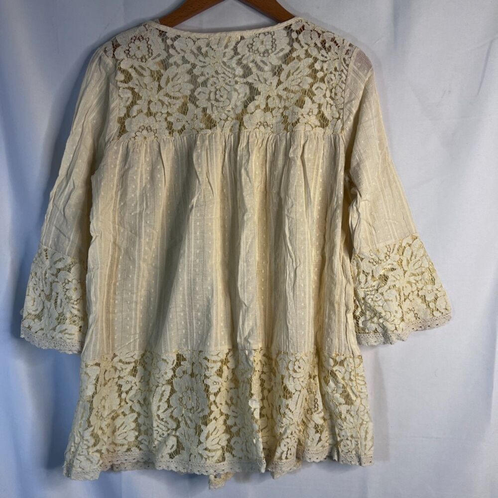 And The Why Cream Vneck Lace Detail 3/4 Lace Bell Sleeve Boho Peasant Top‎ Small - Picture 2 of 10